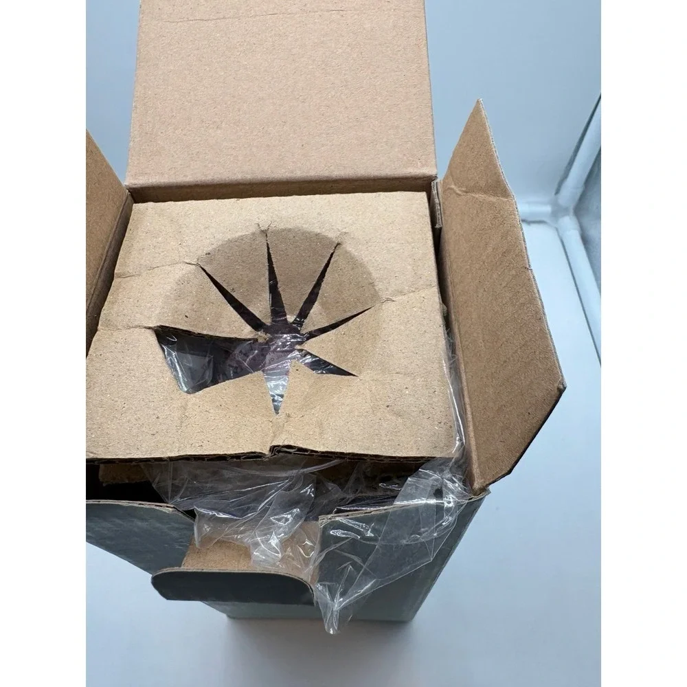 PartyLite Clarity 5" Taper Tealight Holder Retired New open Box - Picture 2 of 6